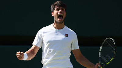 Carlos Alcaraz disputará su tercera final consecutiva en Wimbledon tras ganar a Flitz