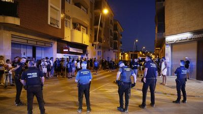 Cinco heridos y un detenido tras una noche de disturbios en Torre Pacheco (Murcia)