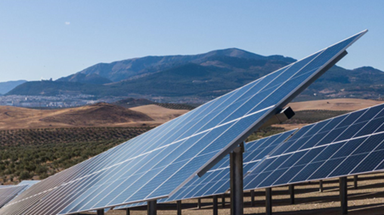 La transición energética en España requerirá miles de profesionales con formación aún insuficiente