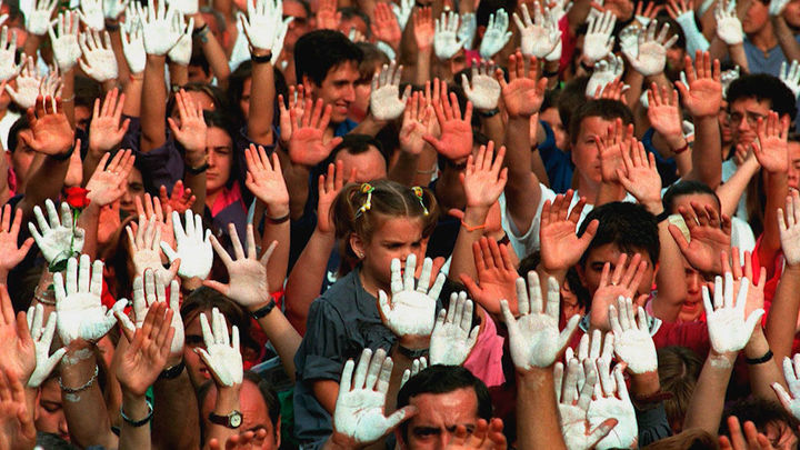 Manifestación por el asesinato de Miguel Ángel Blanco / Telemadrid