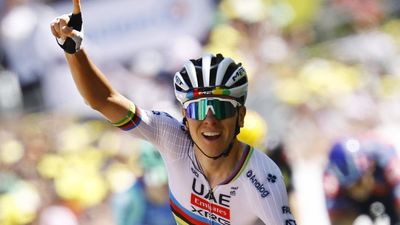 Pogacar, pieza de caza mayor en Pirineos