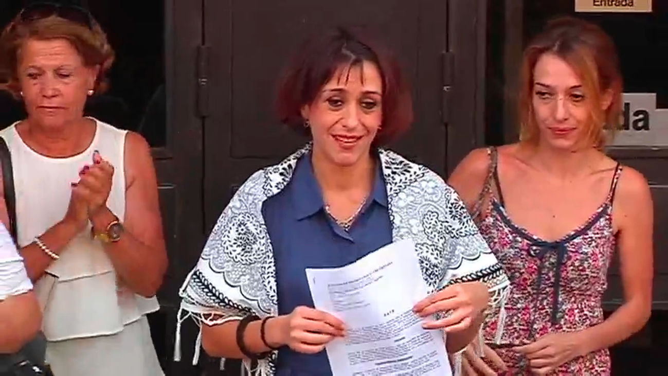 La justicia ordena que el hijo menor de Juana Rivas regrese a Italia con su padre