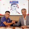 Thiago Almada firma con el Atlético de Madrid hasta 2030
