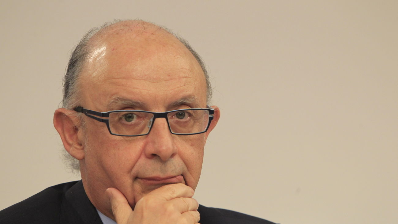 Cristóbal Montoro se da de baja como afiliado del PP