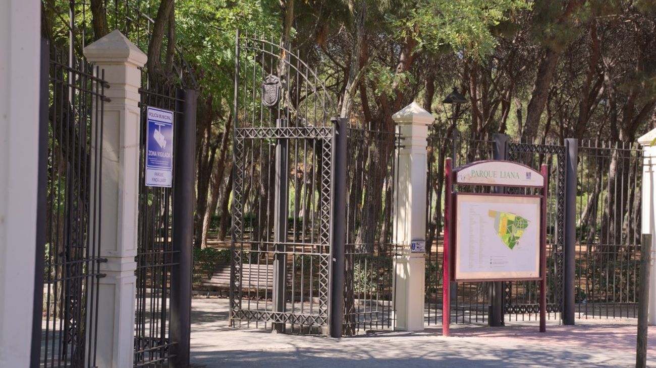 Una brutal pelea entre dos perros en Móstoles hiere a sus propietarios y a otra persona