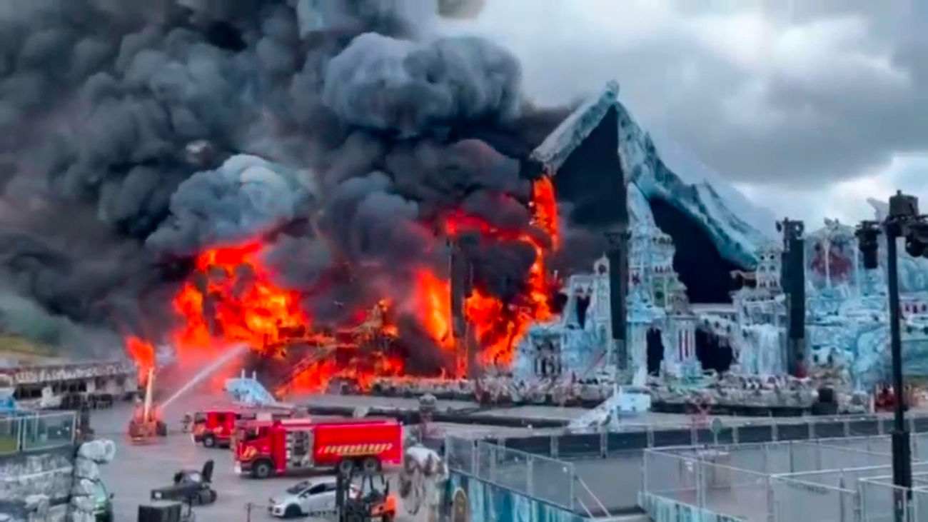 Arde el escenario principal de Tomorrowland a 48 horas del inicio del festival