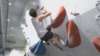 Conocemos al madrileño que participa en la Copa del Mundo de escalada en Alcobendas