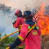 El incendio de Navaluenga afecta a unas 1.500 hectáreas y sigue activo