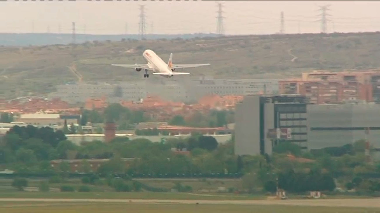 Quejas vecinales por el ruido de los aviones en el Cerro del Baile de San Sebastián de los Reyes