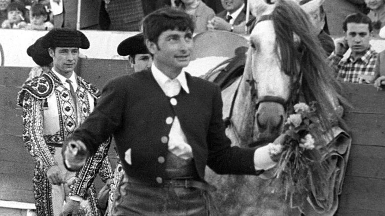 La firma de Zabala de la Serna: A Rafael Peralta, in memoriam