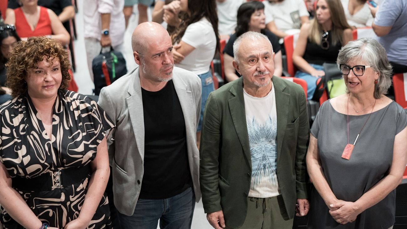 CCOO y UGT piden a los trabajadores ser "beligerantes" al exigir la reducción de la jornada laboral