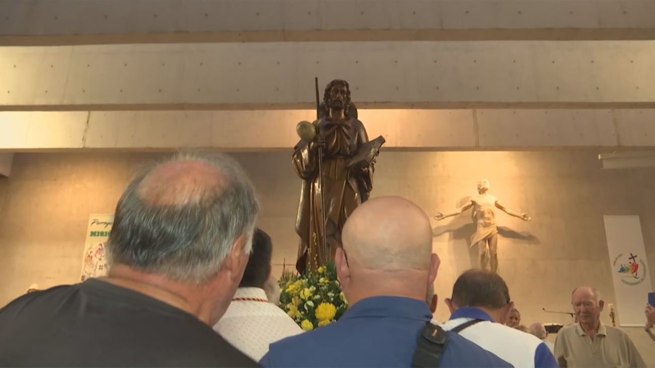Asistimos al traslado del Apóstol Santiago a la ermita de la parroquia en Collado Villalba