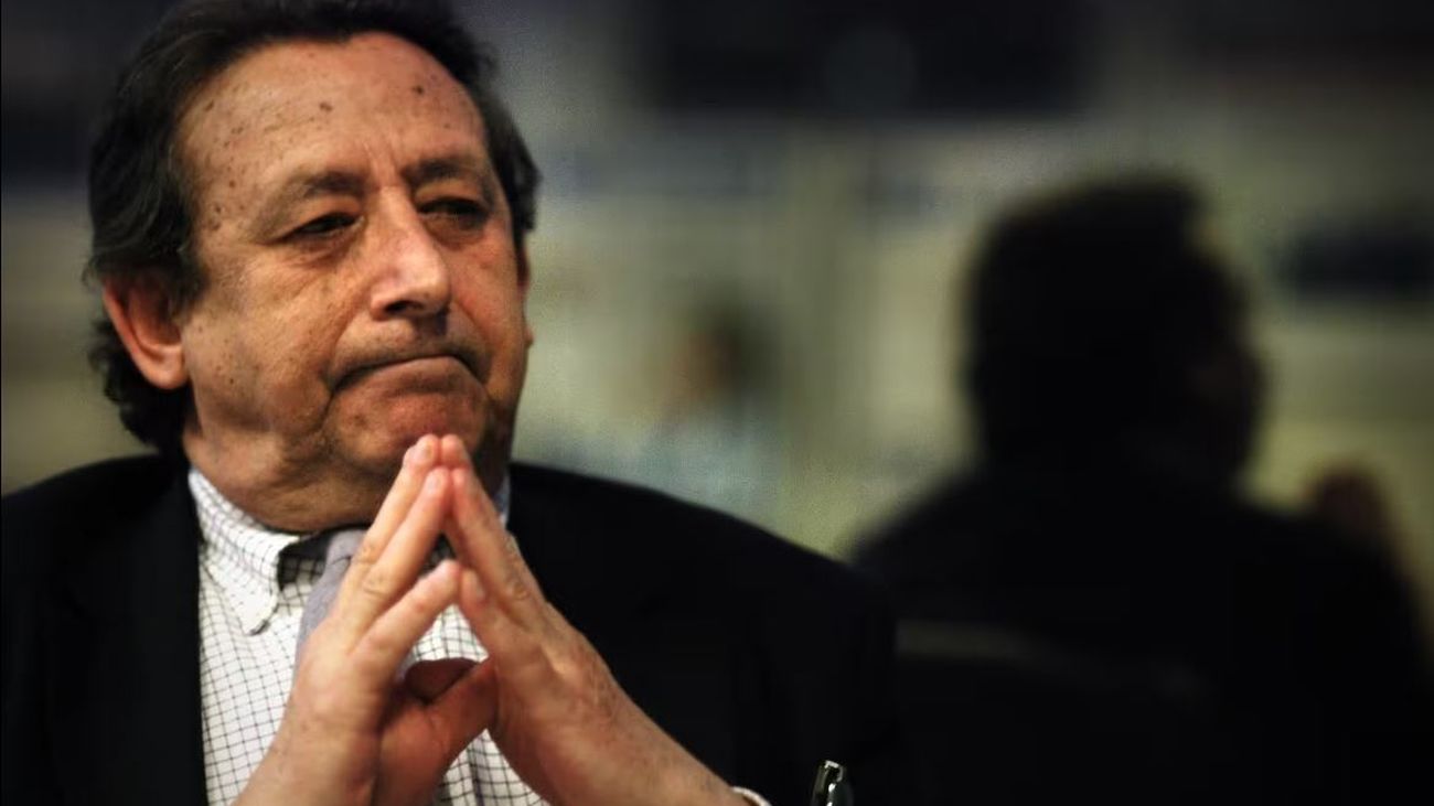 La Comunidad otorga la Medalla de Oro del Dos de Mayo a Alfonso Ussía y Angel Nieto