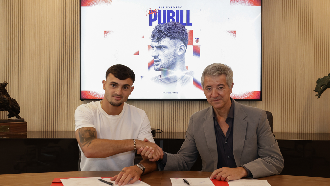 Marc Pubill pasa el reconocimiento y firma contrato con el Atlético hasta 2030