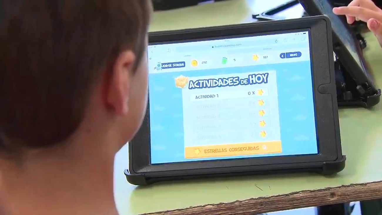 La pandemia del siglo XXI, la adicción a las pantallas que provoca serios riesgos para la salud