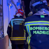 Un incendio calcina una vivienda de una corrala  en Puente de Vallecas