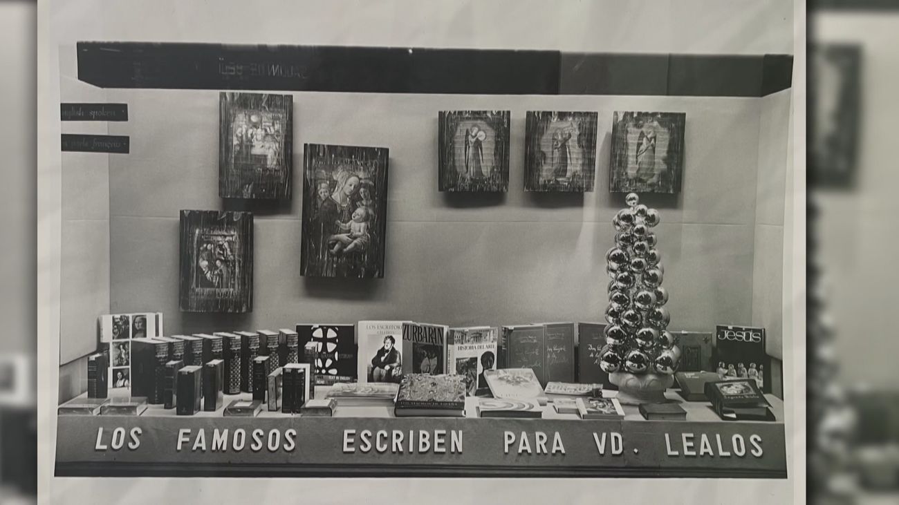 La historia de Clara y los escaparates de los años 60 en la Gran Vía