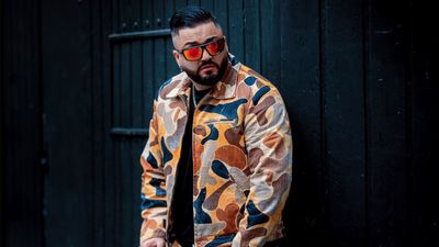 Antón Cortés nos presenta 'Último intento' y 'Soy como el aire'