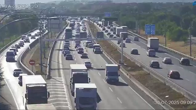 Dos accidentes de tráfico en  Alcorcón y Torrejón de Ardoz provocan kilómetros de retenciones en las entradas a Madrid