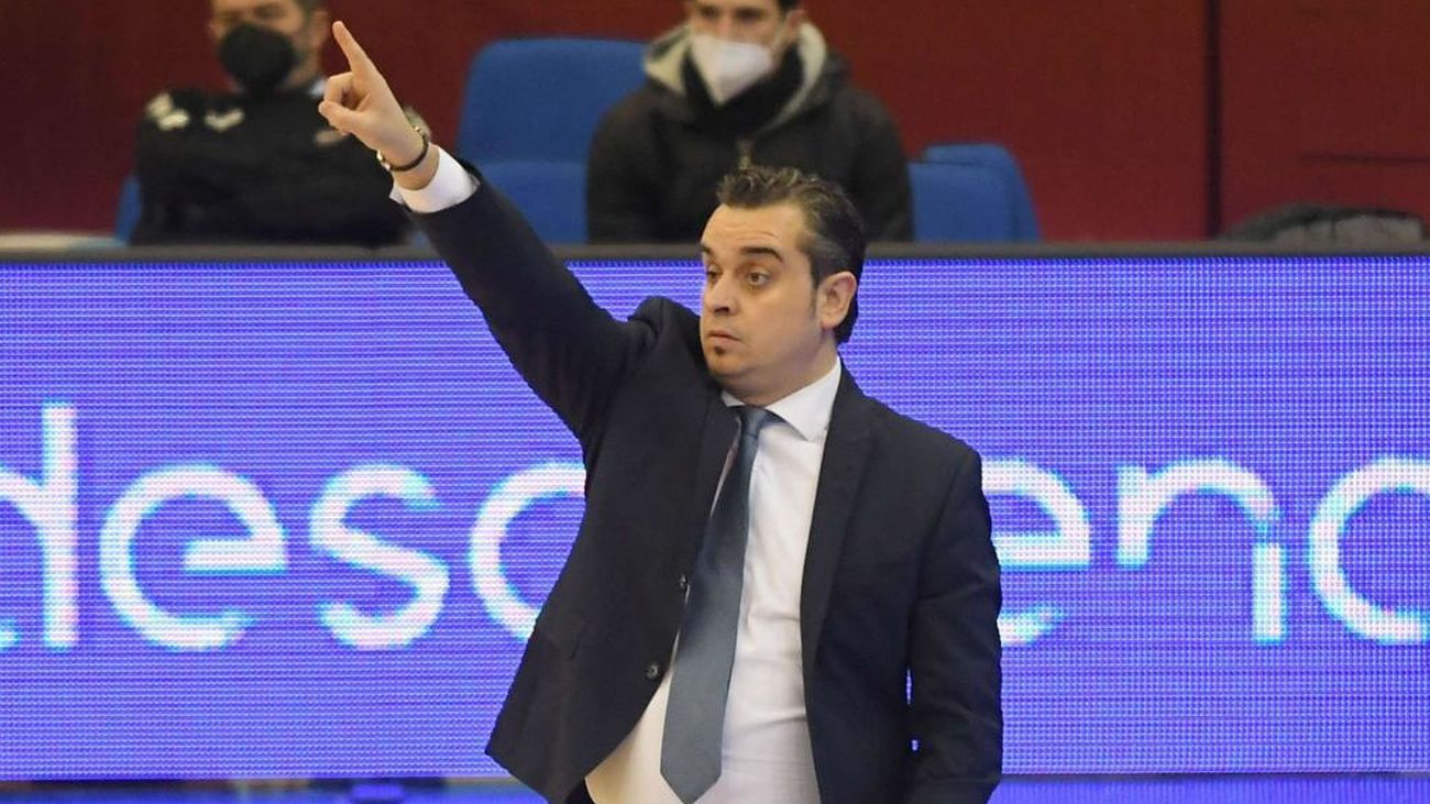 Iñaki Martín: "Haremos un equipo competitivo que ilusione a la afición del Fuenlabrada"