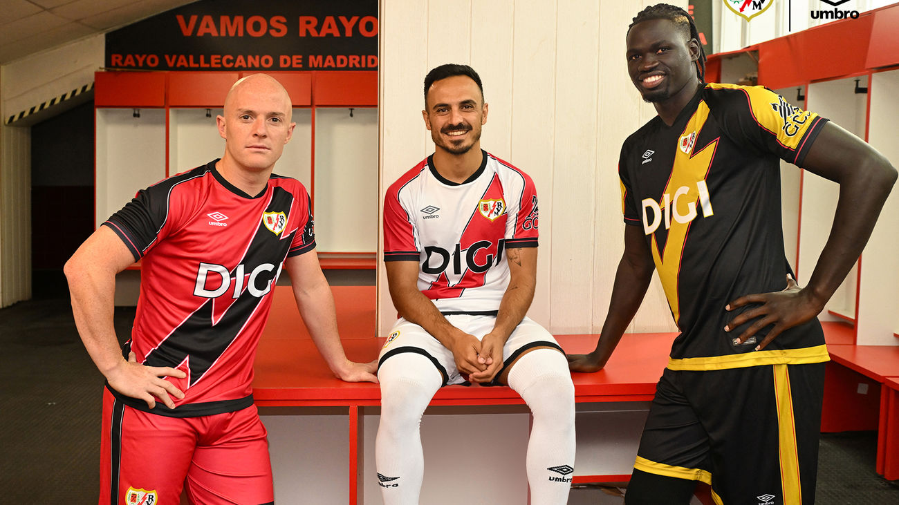 Las nuevas camisetas del Rayo Vallecano