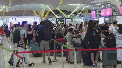 Barajas lidera el tráfico aéreo en el primer gran fin de semana de agosto