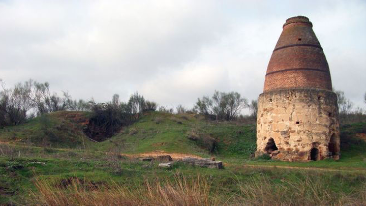 Horno de cal o calera, en Quijorna / AYTO QUIJORNA