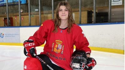 Claudia Castellanos: “Ser la primera española en la élite del hockey en EEUU implica una responsabilidad"