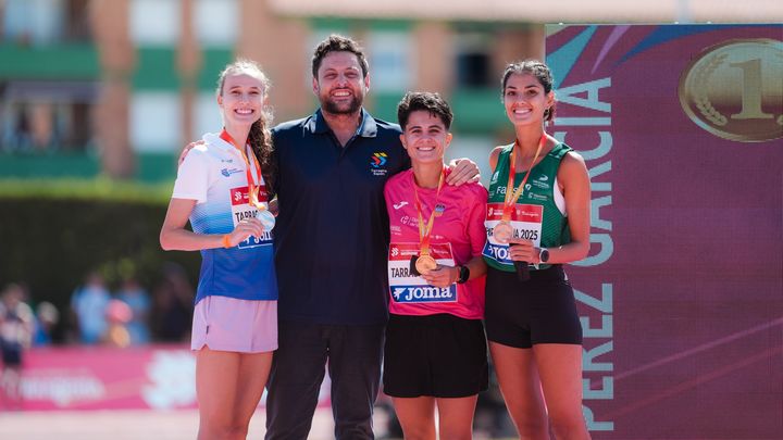 Podio de 10 km femenino / RFEA