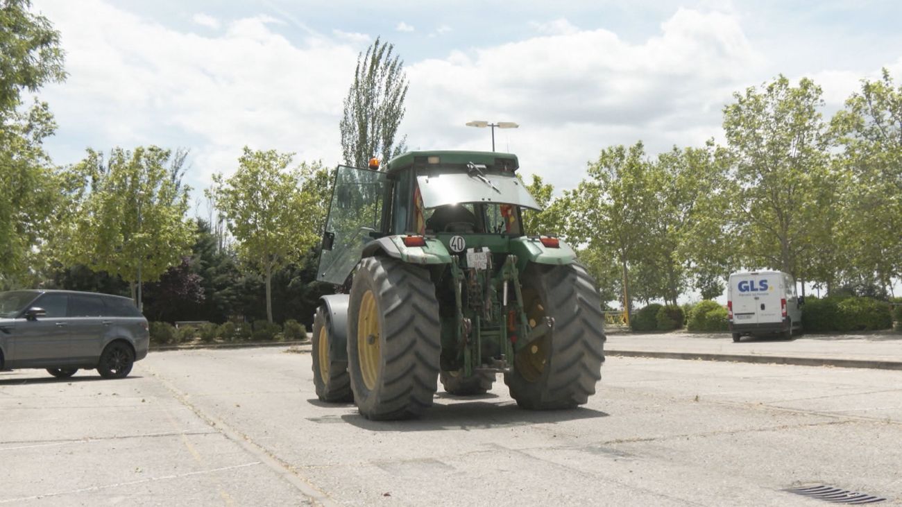 ¿Cómo pasan la ITV los tractores?