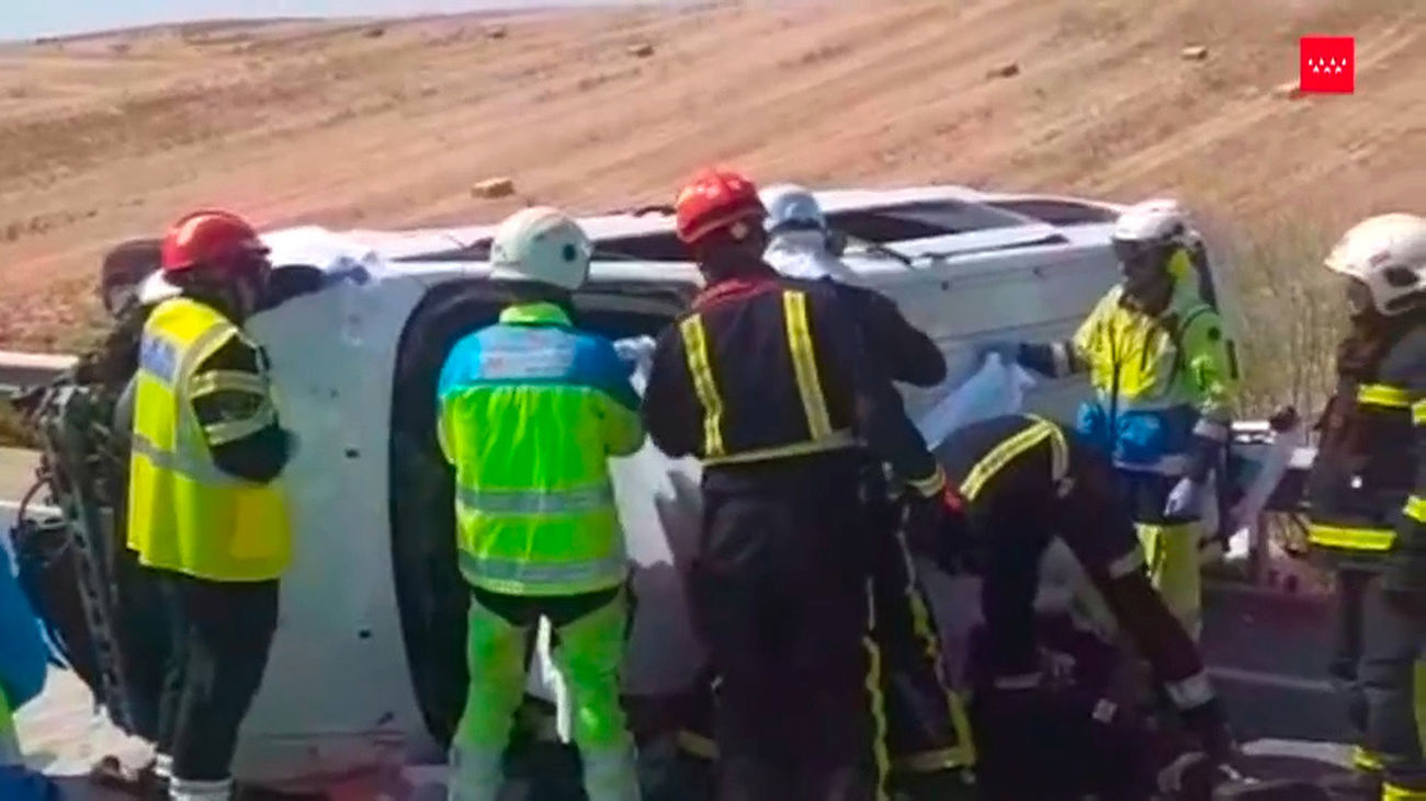 Herido grave un conductor de 19 años en un accidente de tráfico en la M-100, en Daganzo de Arriba