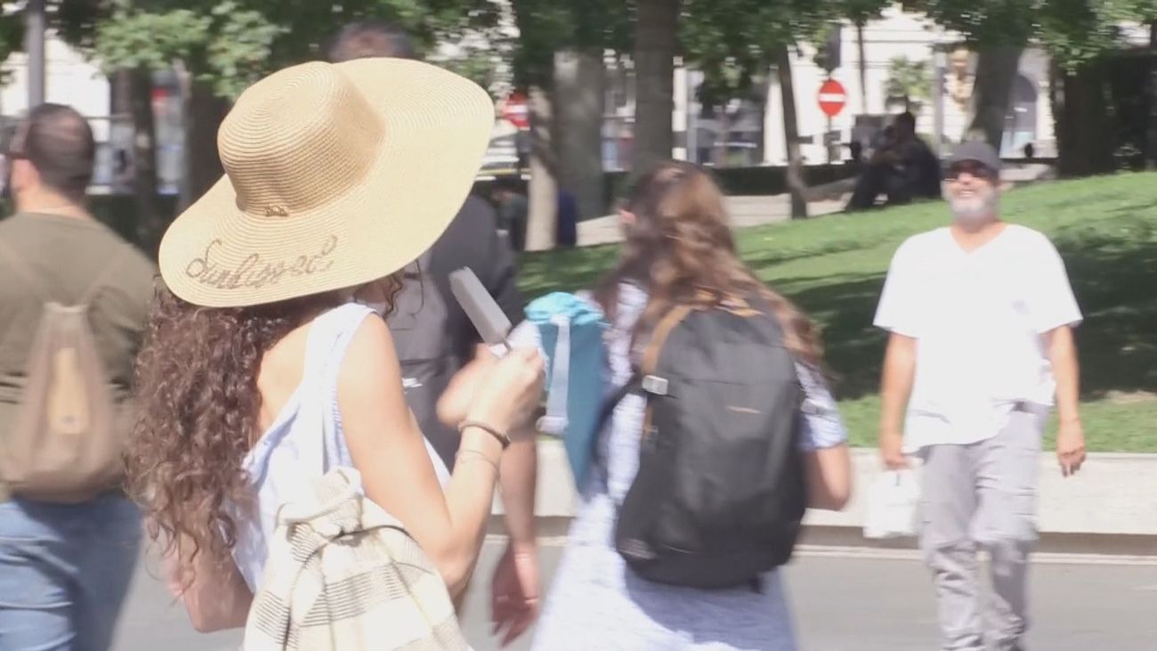 La primera gran ola de calor de agosto pone en alerta a Madrid