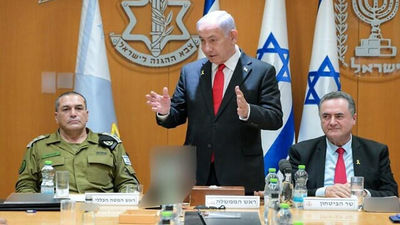 Netanyahu se reúne con el jefe del Ejército para discutir una posible toma total de Gaza