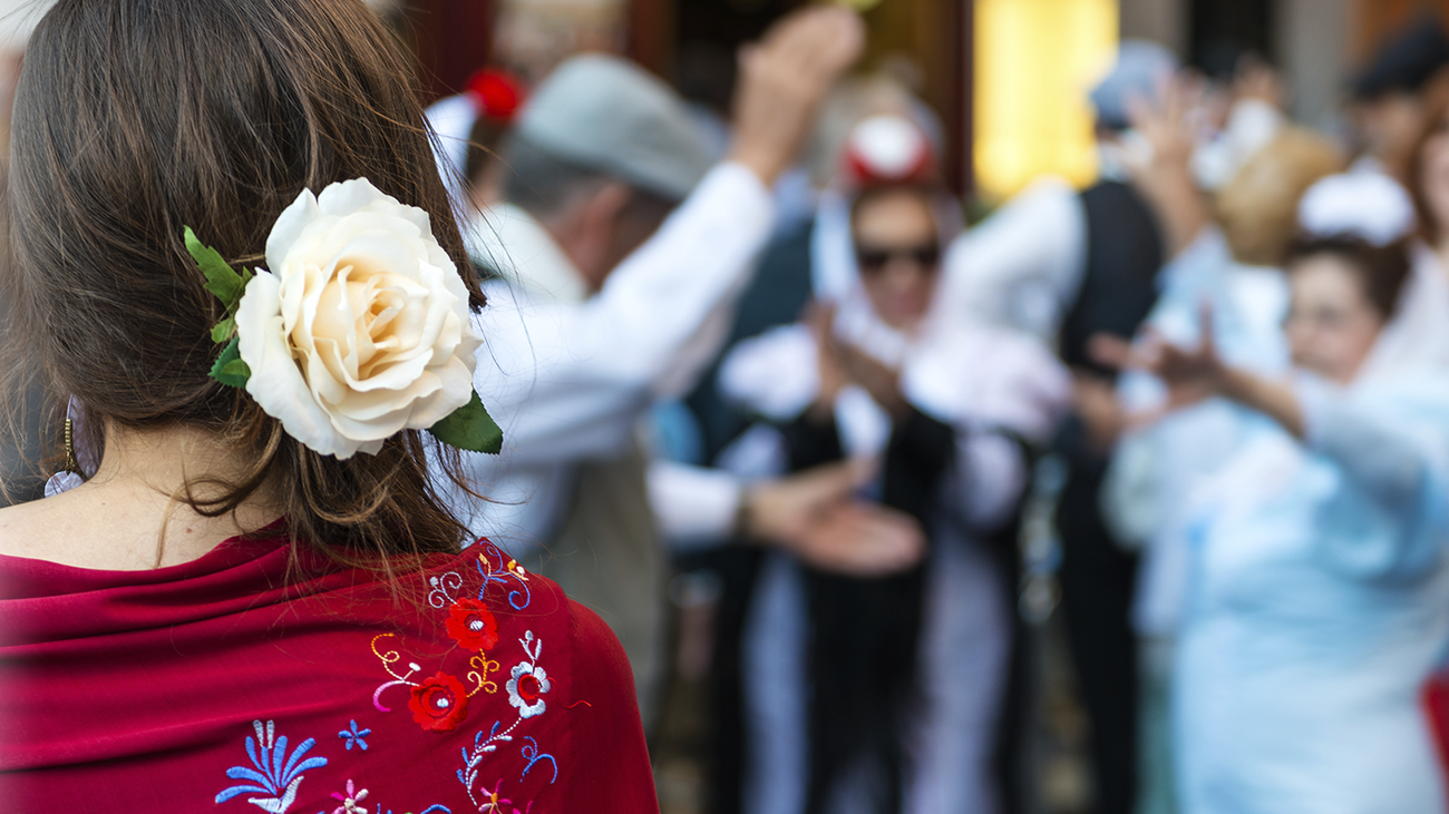 Las fiestas de San Cayetano ya han comenzado con chotis, limonada y mucha música