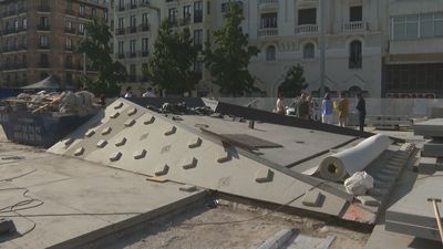 Madrid somete a un 'lavado de cara' la plaza de Salvador Dalí que terminará en mayo de 2006