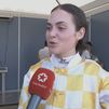 Una amazona madrileña, ganadora de la primera carrera de caballos de Sanlúcar de Barrameda