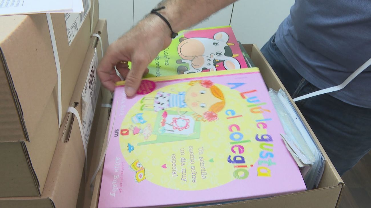 El chequelibro: la propuesta de los libreros de Madrid para intentar luchar contra el cierre