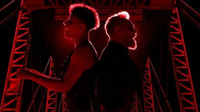 Darkles y Rafa Sánchez presentan 'Fantasy', una oda a la noche madrileña.