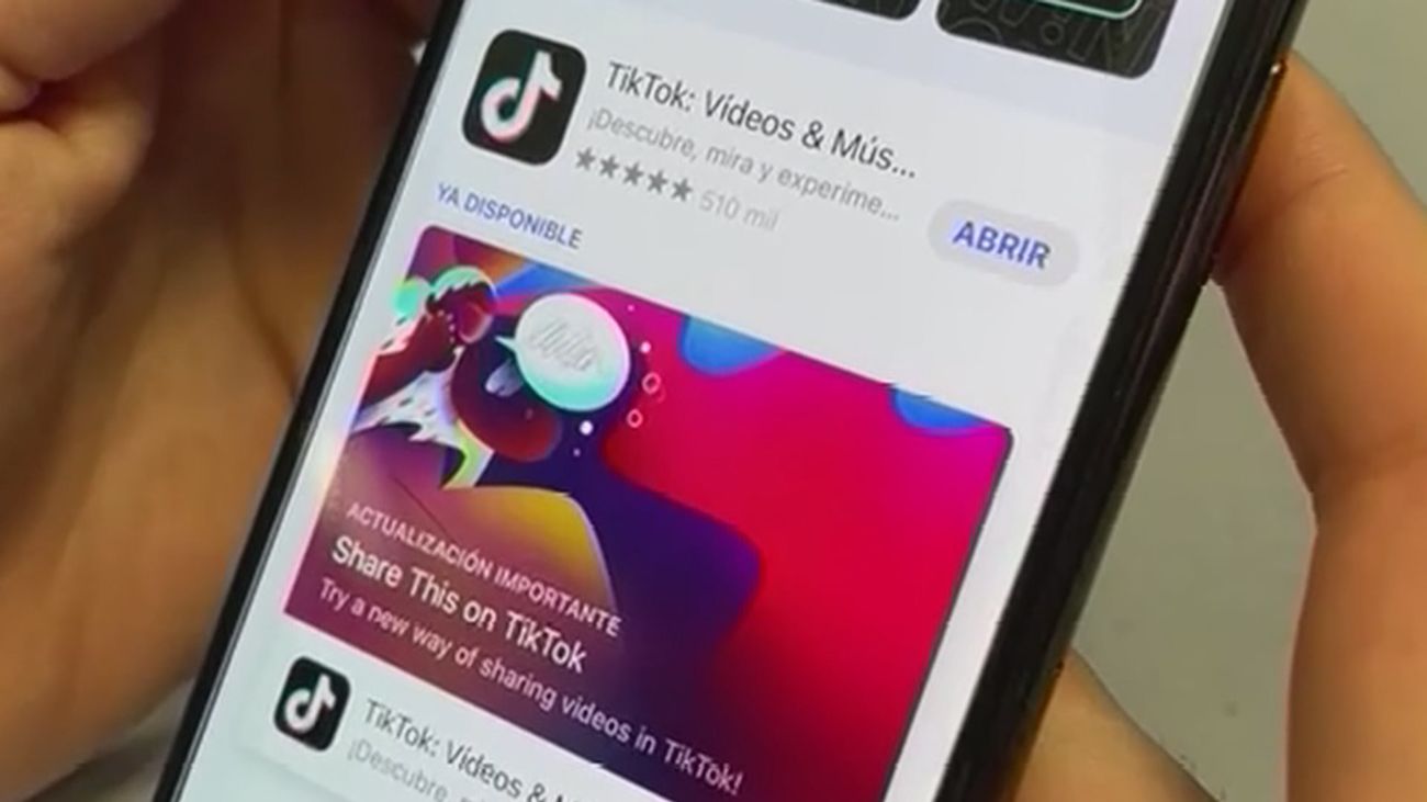 La patrulla digital de la Policía Nacional en Madrid ya ha evitado más de 200 suicidios anunciados en redes