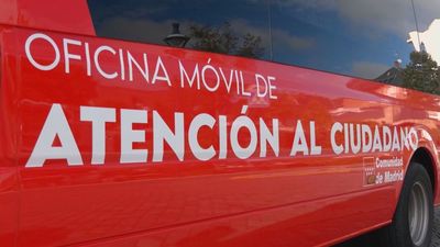Las oficinas móviles de atención al ciudadano de Madrid, importantes en los pueblos durante el verano