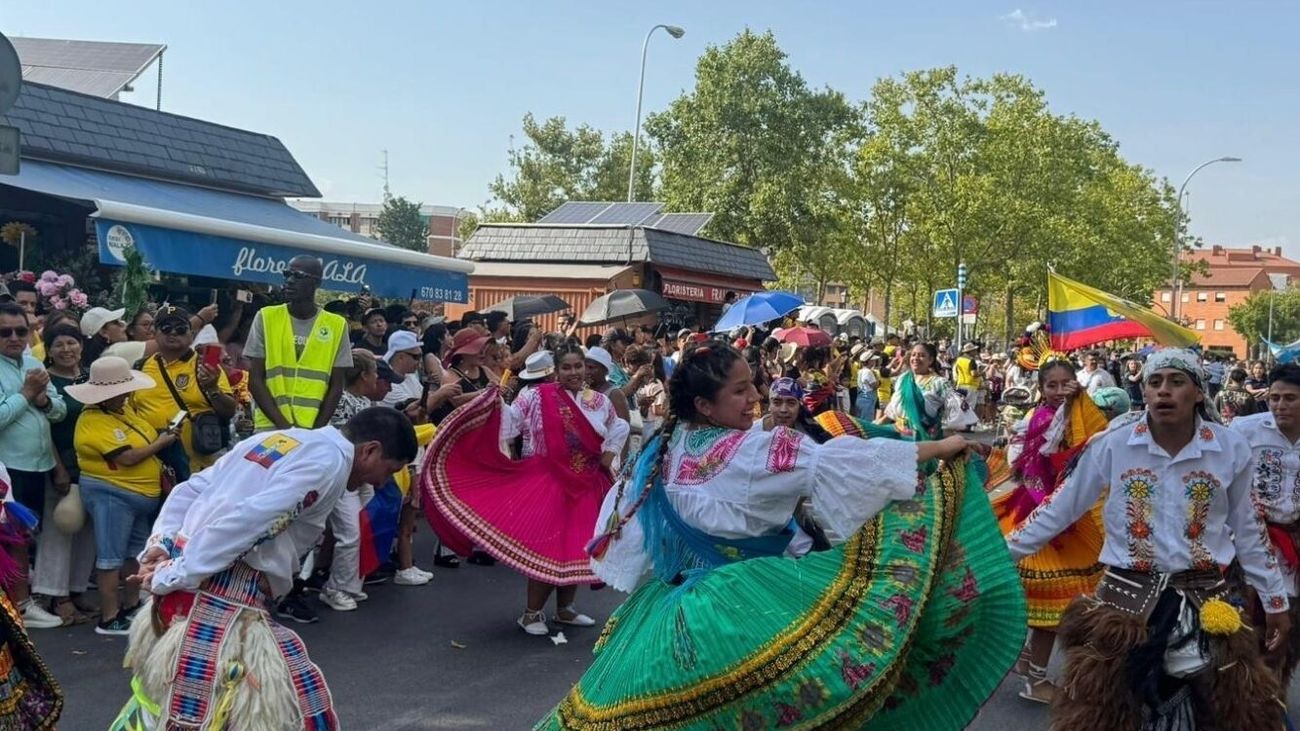 Ciudad Lineal celebra el Día de Ecuador con un festival intercultural