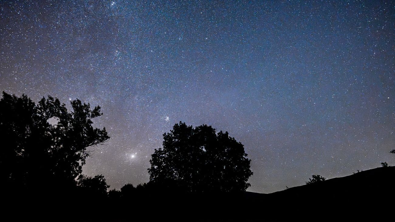 Los miradores estelares de El Atazar, un lugar privilegiado para disfrutar de las Perseidas