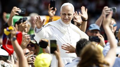 El Papa refuerza los permisos de paternidad y los derechos familiares en el Vaticano