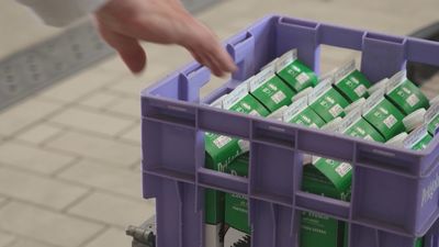 Así se produce la leche fresca en Priégola: del ordeño al brick en pocas horas