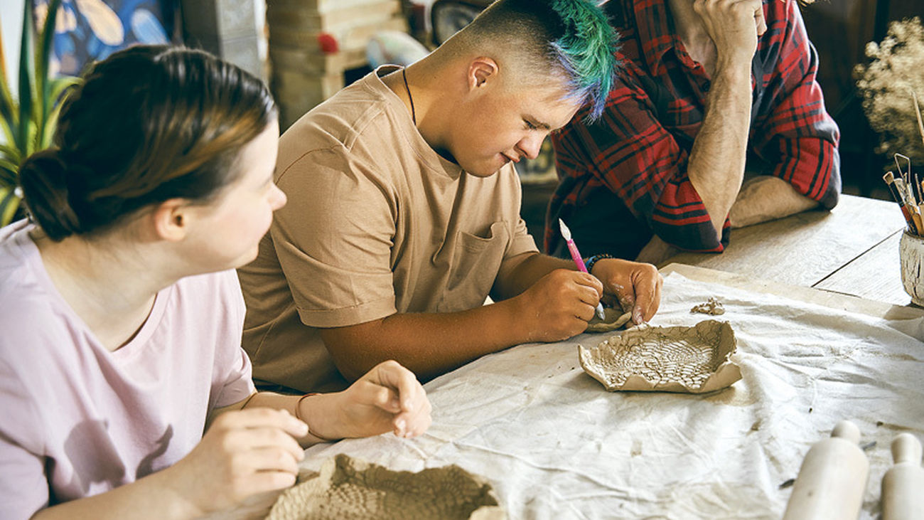 7 de cada 10 jóvenes con discapacidad creen que no podrán ejercer su vocación por barreras educativas, empresariales y sociales
