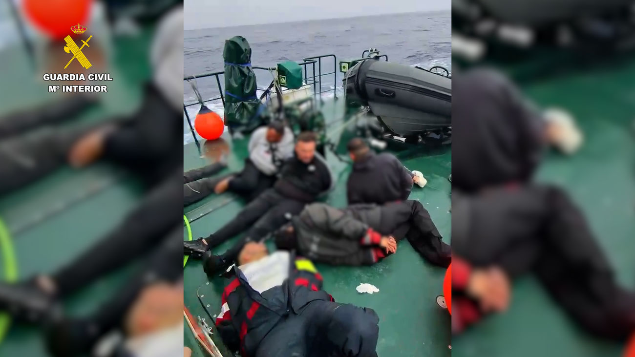 Abortado un alijo que pretendía introducir 21 fardos de hachís por la desembocadura del río Guadalquivir