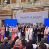Un bombero jubilado, Madrid Salud y Matías Prats reciben la distinción Palomas de Bronce