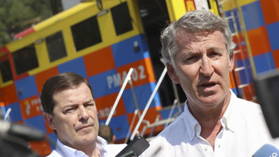 Feijóo reclama la intervención del Ejército para ayudar a las comunidades con los incendios