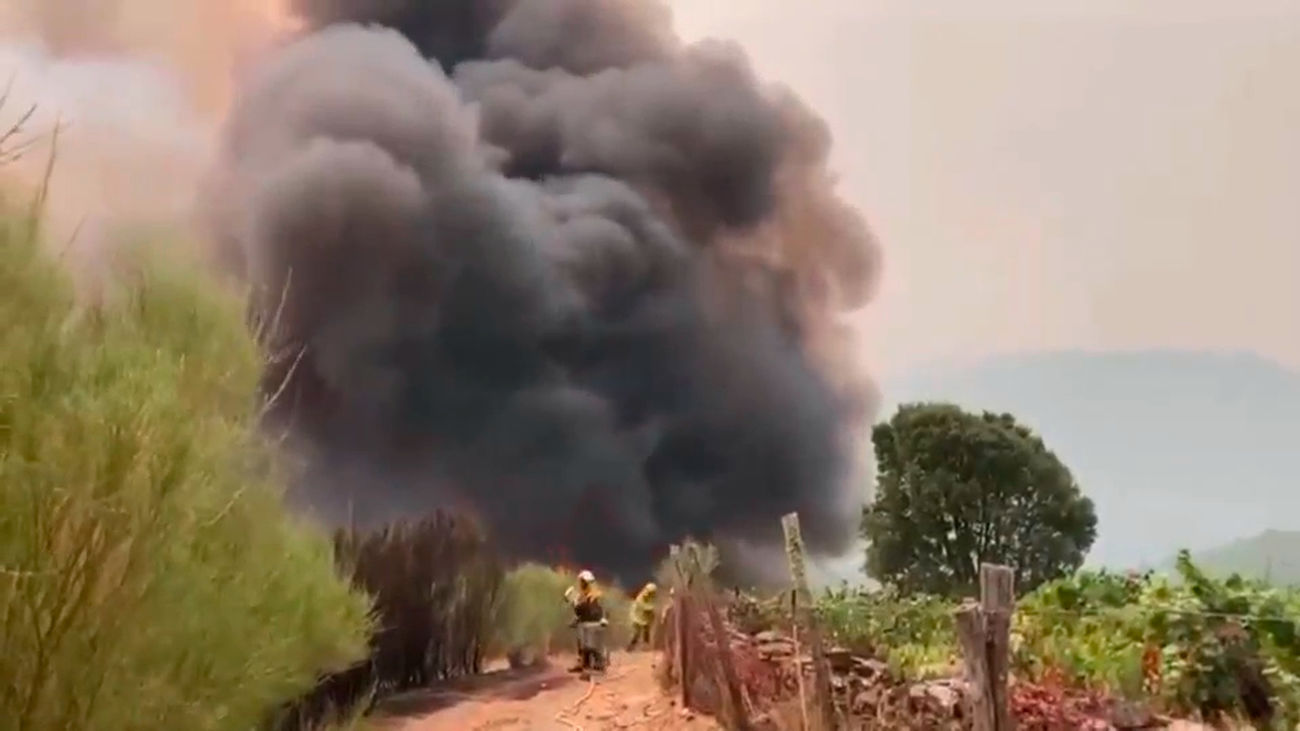 Las llamas consumen Orense: Más de 62.000 hectáreas de  superficie quemada