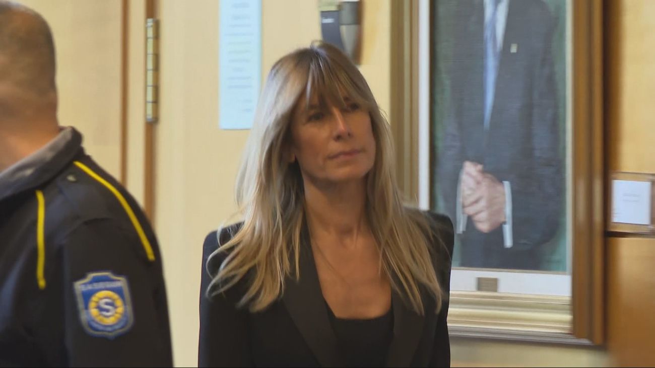 El juez imputa a Begoña Gómez un presunto delito de malversación por la contratación de su asesora de Moncloa